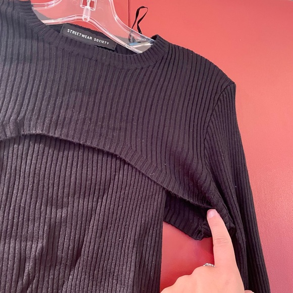 Charlotte Russe Black Tank and Cropped Sweater - Picture 3 of 7